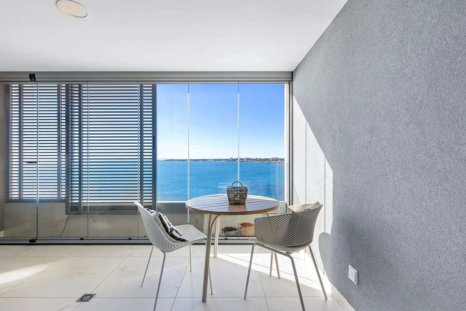 Apartment Of 122 M² In Torrevieja, Spain