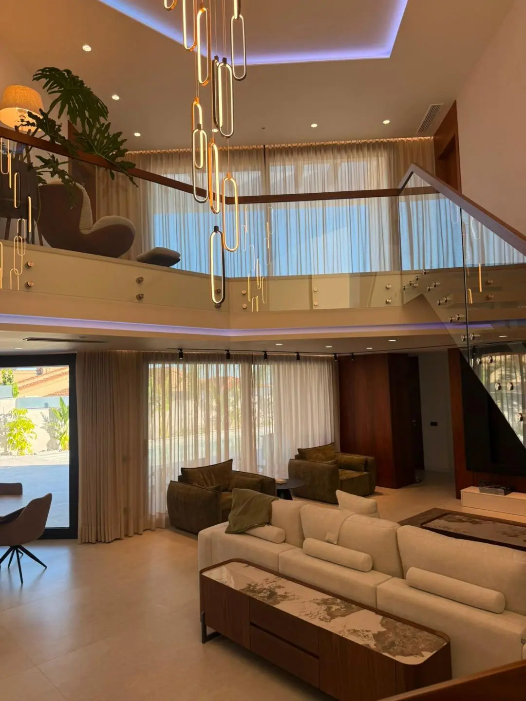Villa Of 425 M² In Rojales, Spain