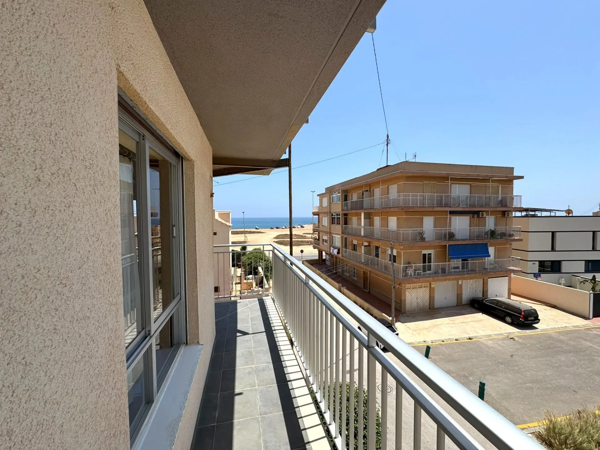 Apartment Of 80 M² In Torrevieja, Spain