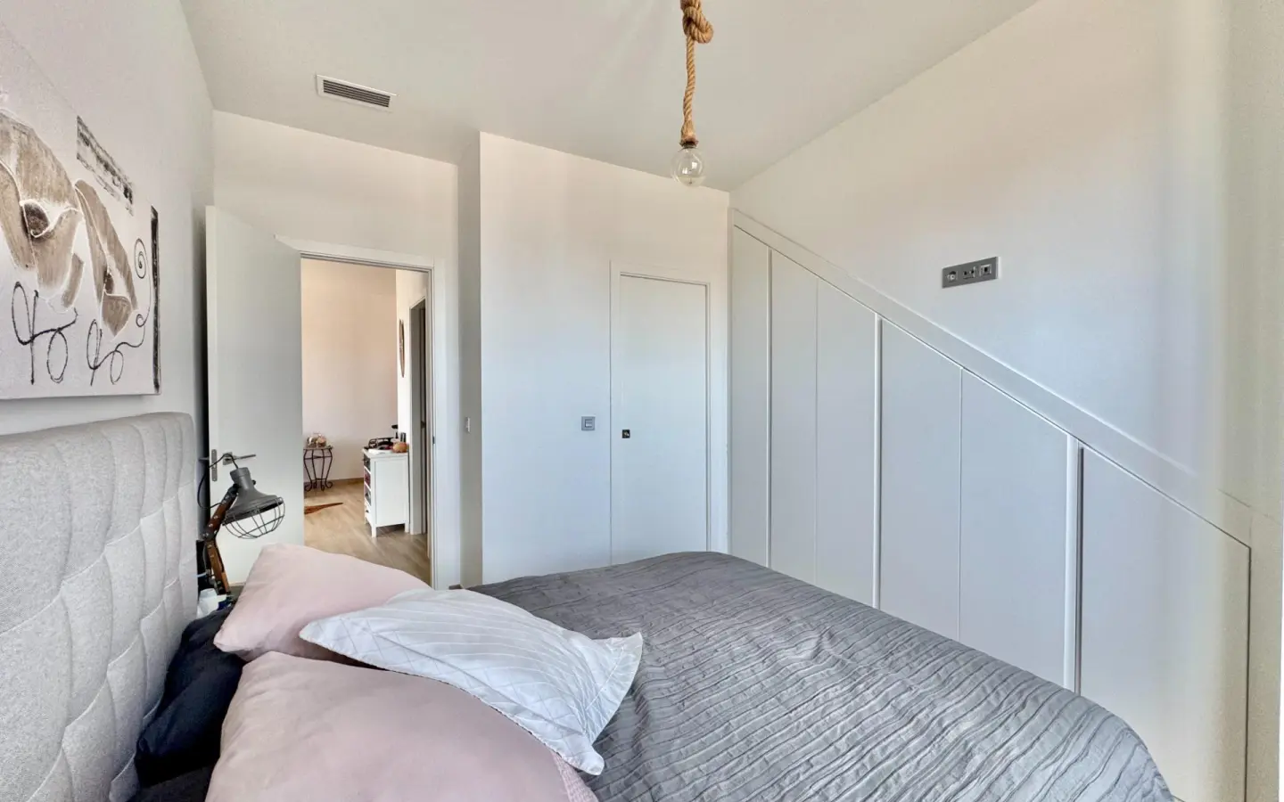 Apartment Of 75 M² In Santiago De La Ribera, Spain