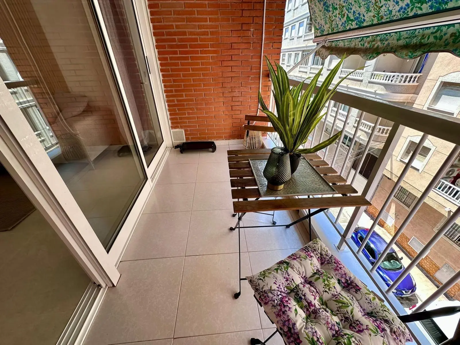 Apartment Of 65 M² In Torrevieja, Spain