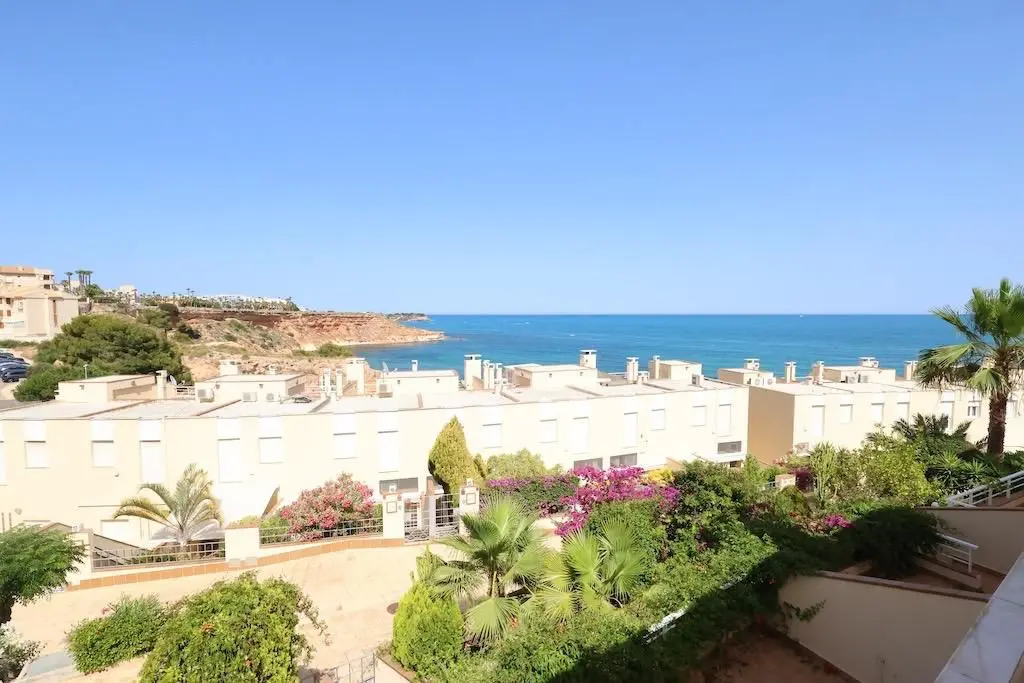 House Of 164 M² In Orihuela Costa, Spain