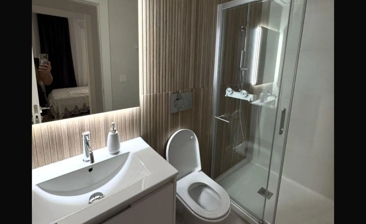 Apartment Of 75 M² In Torrevieja, Spain