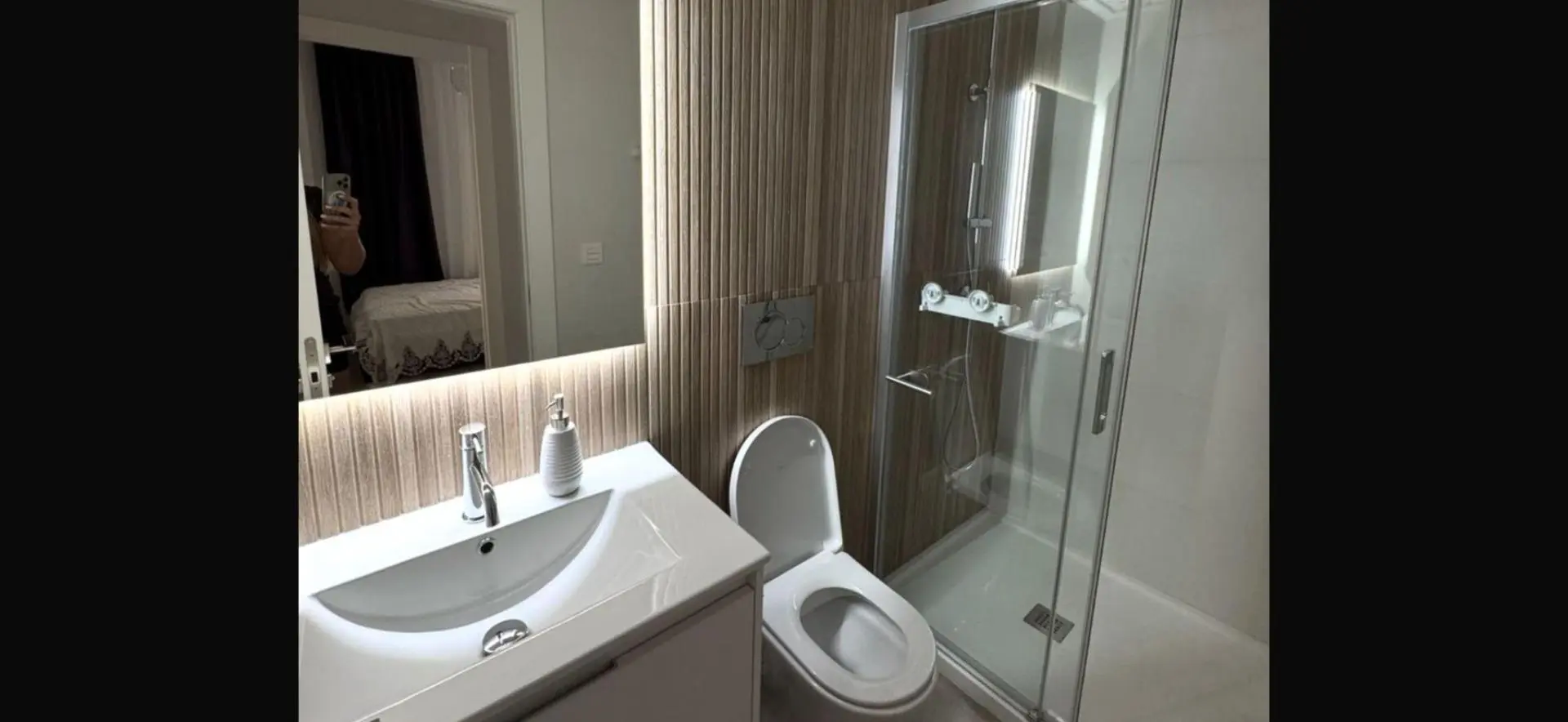 Apartment Of 75 M² In Torrevieja, Spain