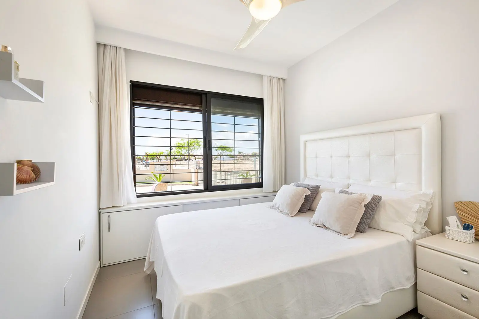 Apartment Of 120 M² In Pilar De La Horadada, Spain