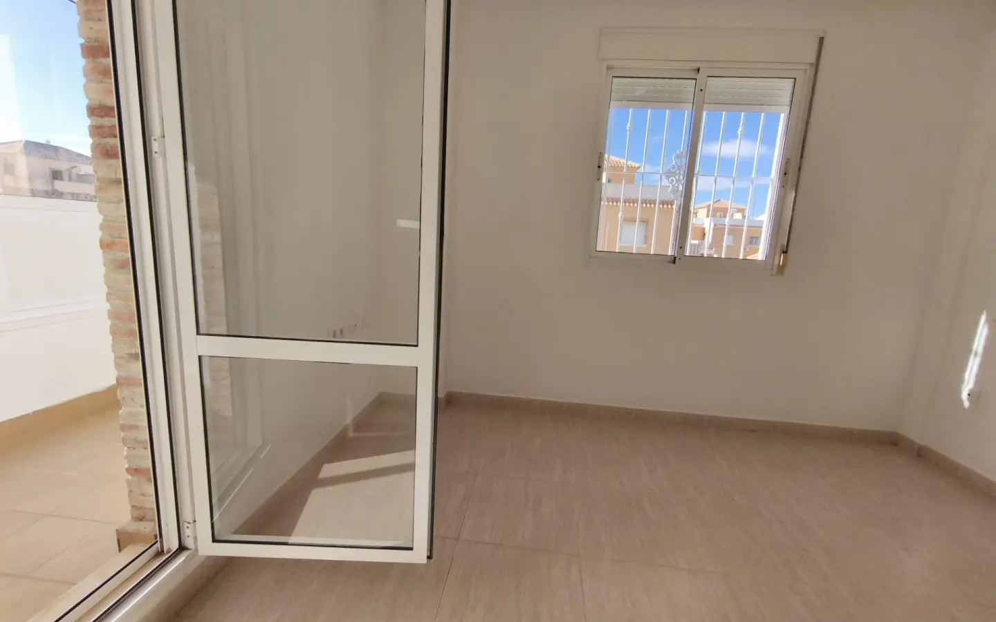 3-bedroom Villa In Rojales, Spain (120 M²)