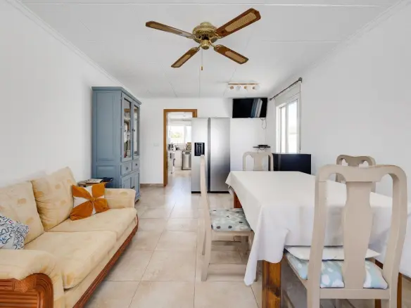 Villa Of 121 M² In San Fulgencio, Spain