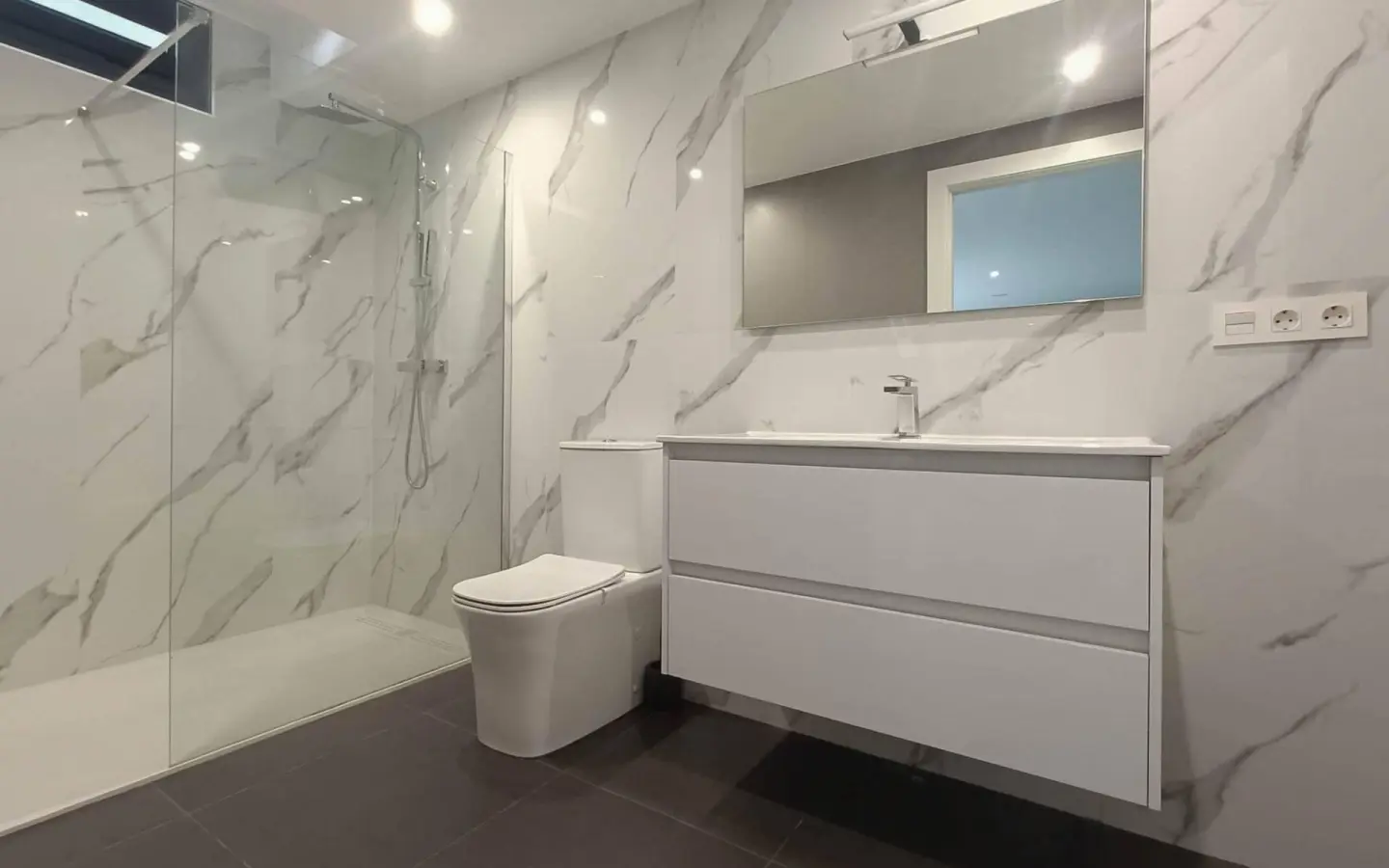 5-bedroom Villa In Rojales, Spain (214 M²)