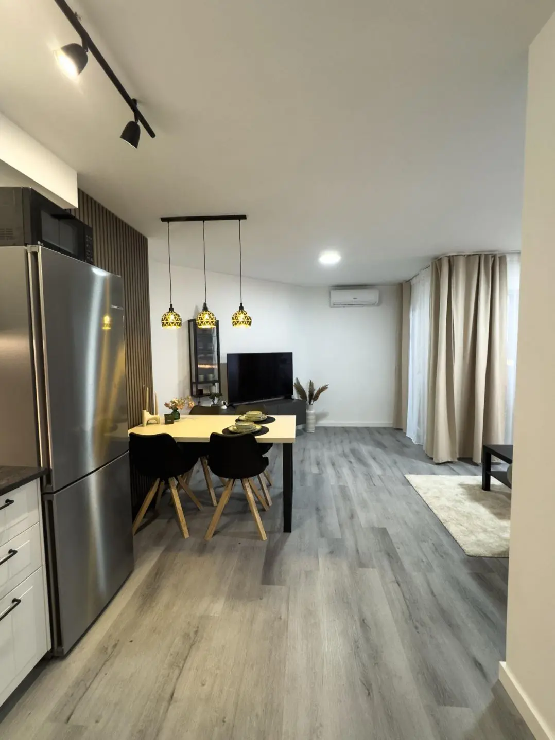 Apartment Of 80 M² In Torrevieja, Spain