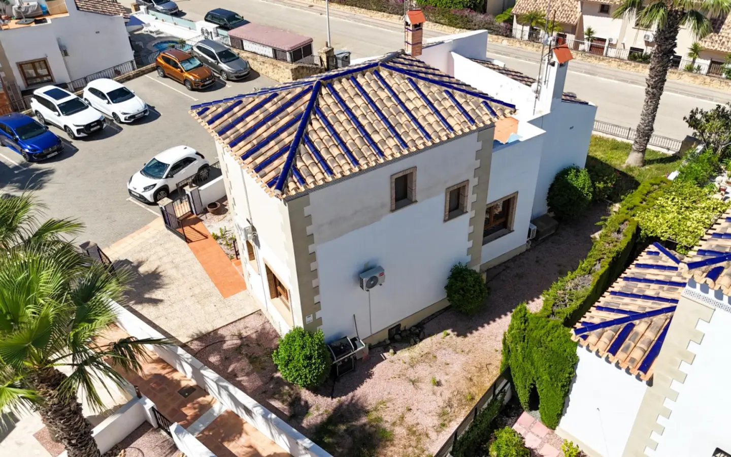 Villa Of 141 M² With Features In Algorfa, Spain