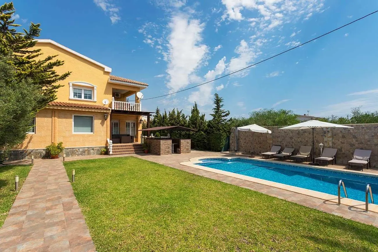 Villa 440 M² In Orihuela Costa, Spain – Mediter Real Estate