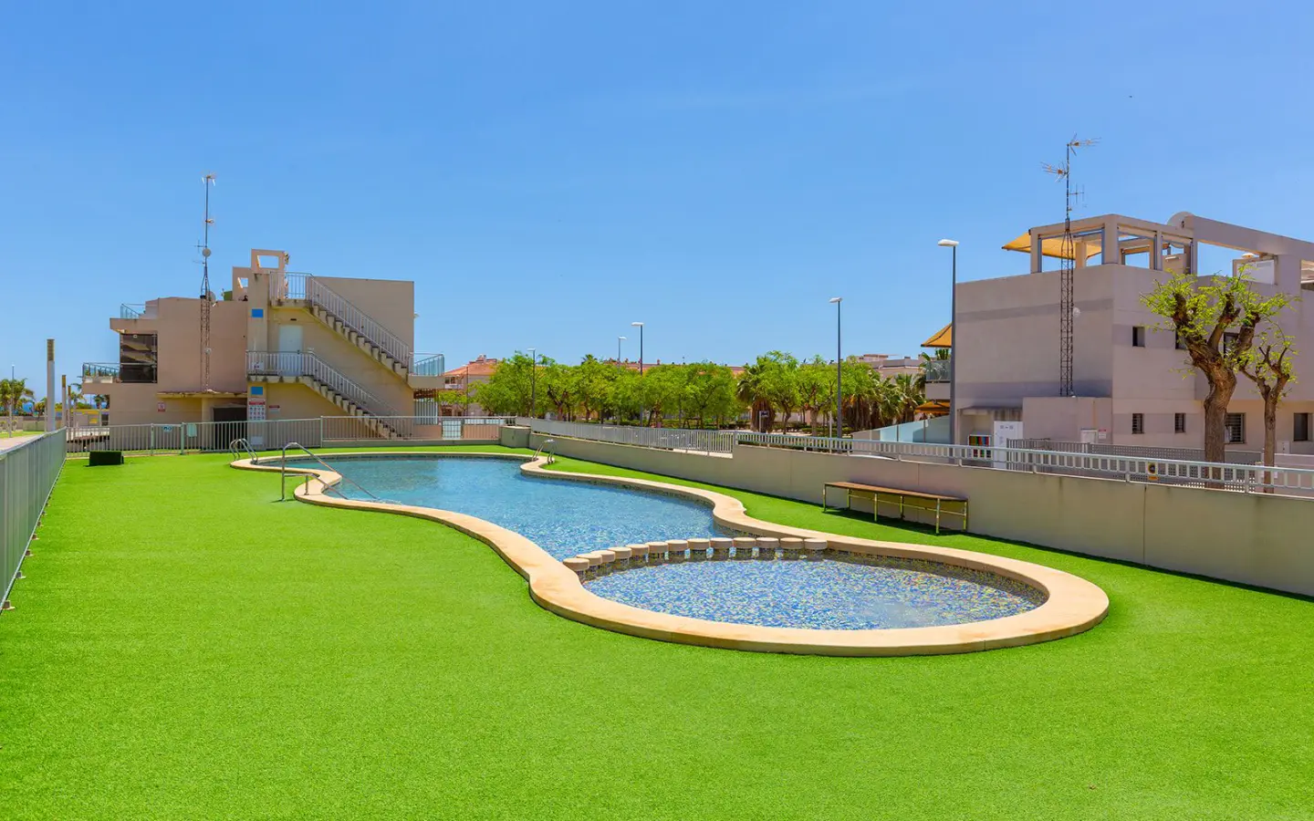 Apartment Of 120 M² In Pilar De La Horadada, Spain