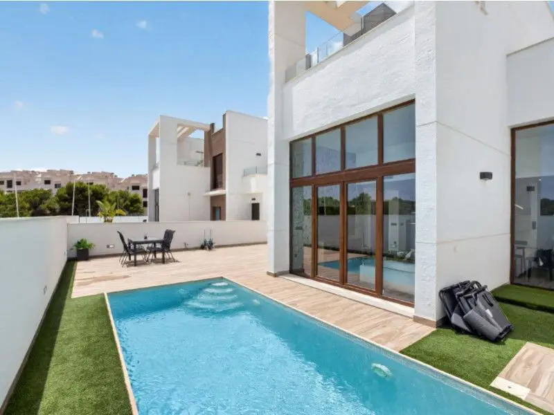 Villa Of 149 M² In Torrevieja, Spain