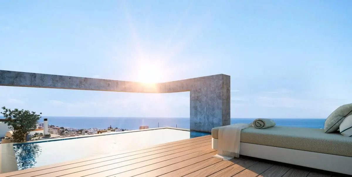 Apartment Of 151 M² In Elviria, Spain