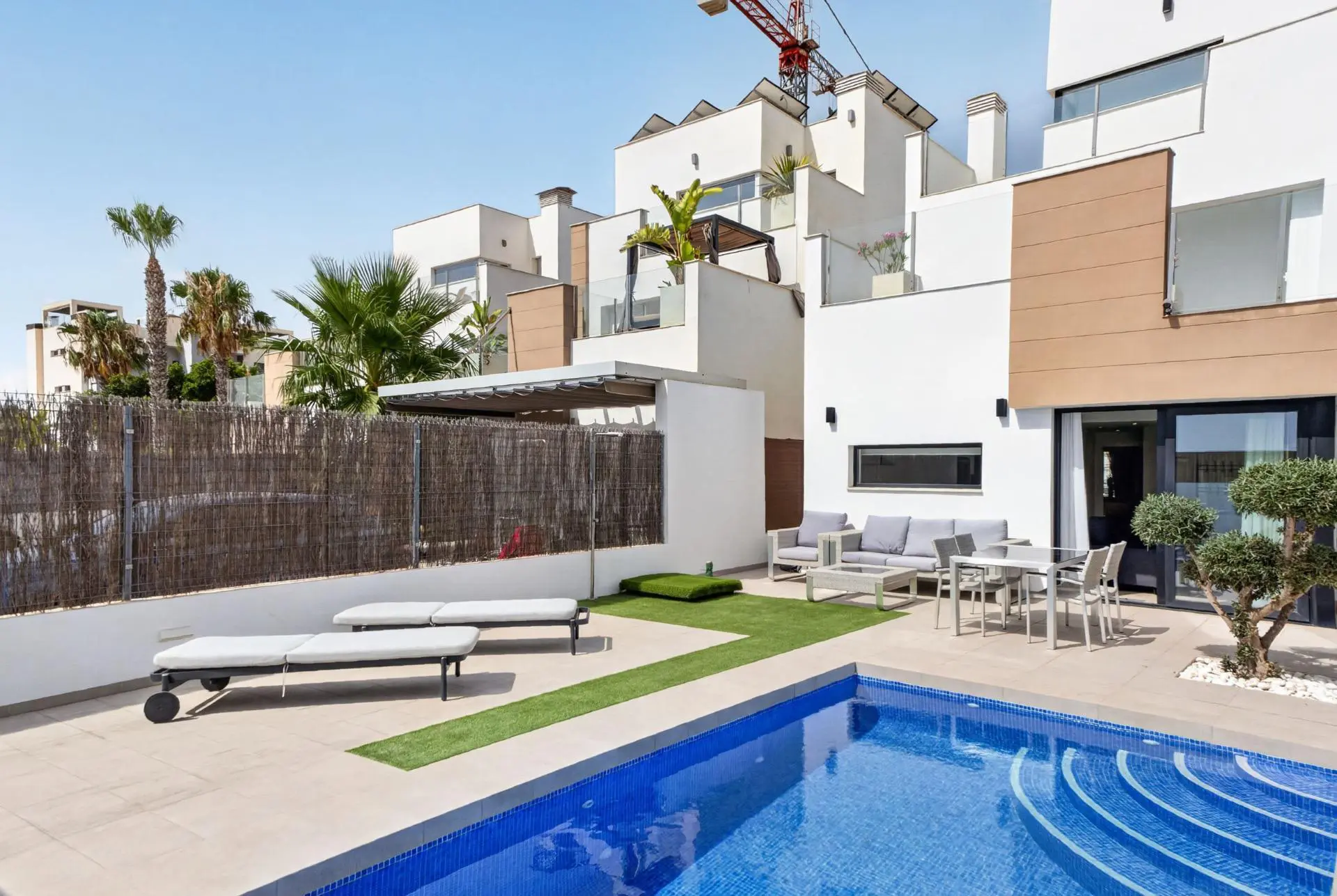 Villa Of 178 M² With Sea Views In Guardamar Del Segura