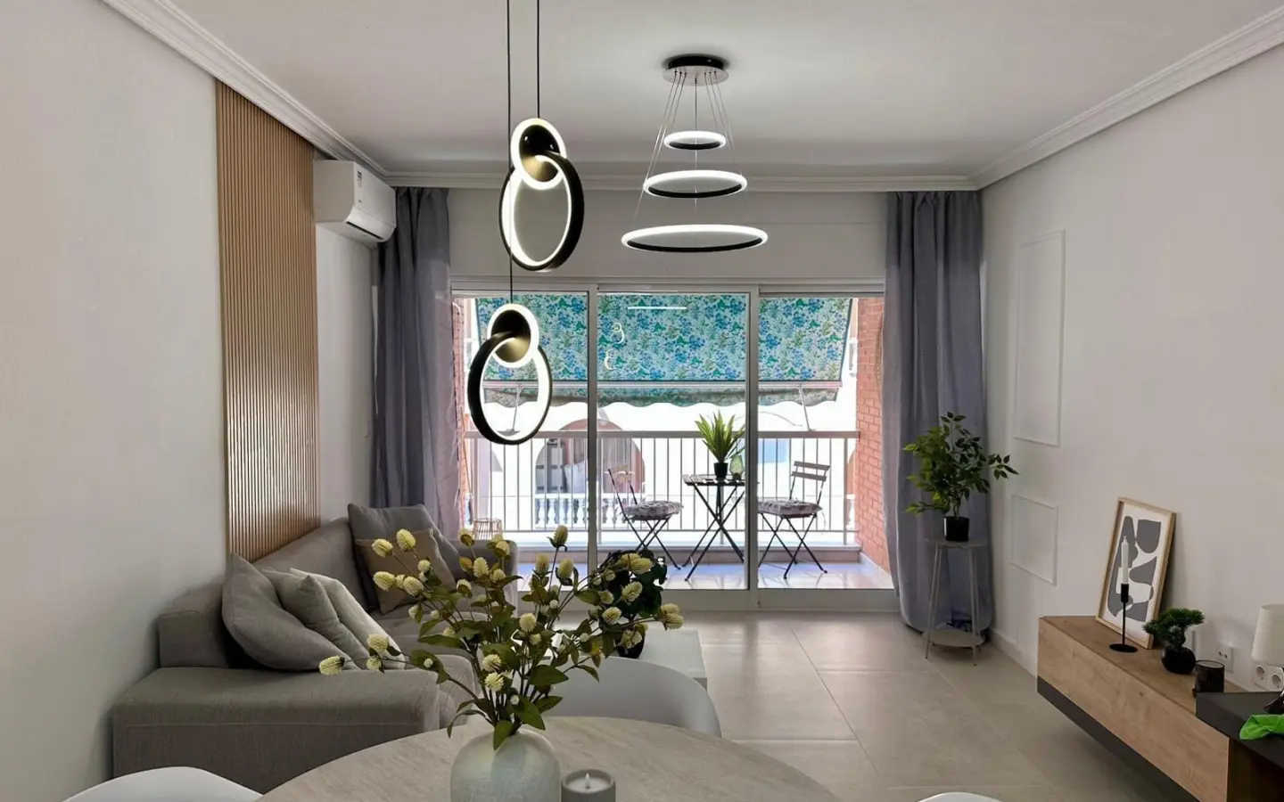 Apartment Of 65 M² In Torrevieja, Spain