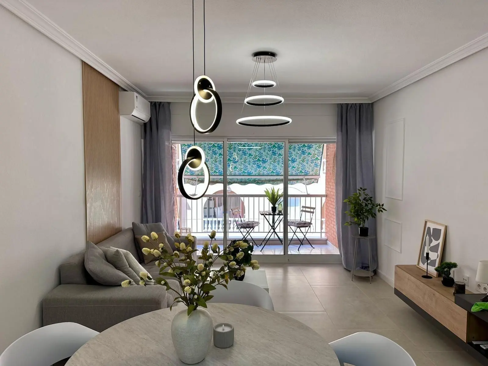 Apartment Of 65 M² In Torrevieja, Spain