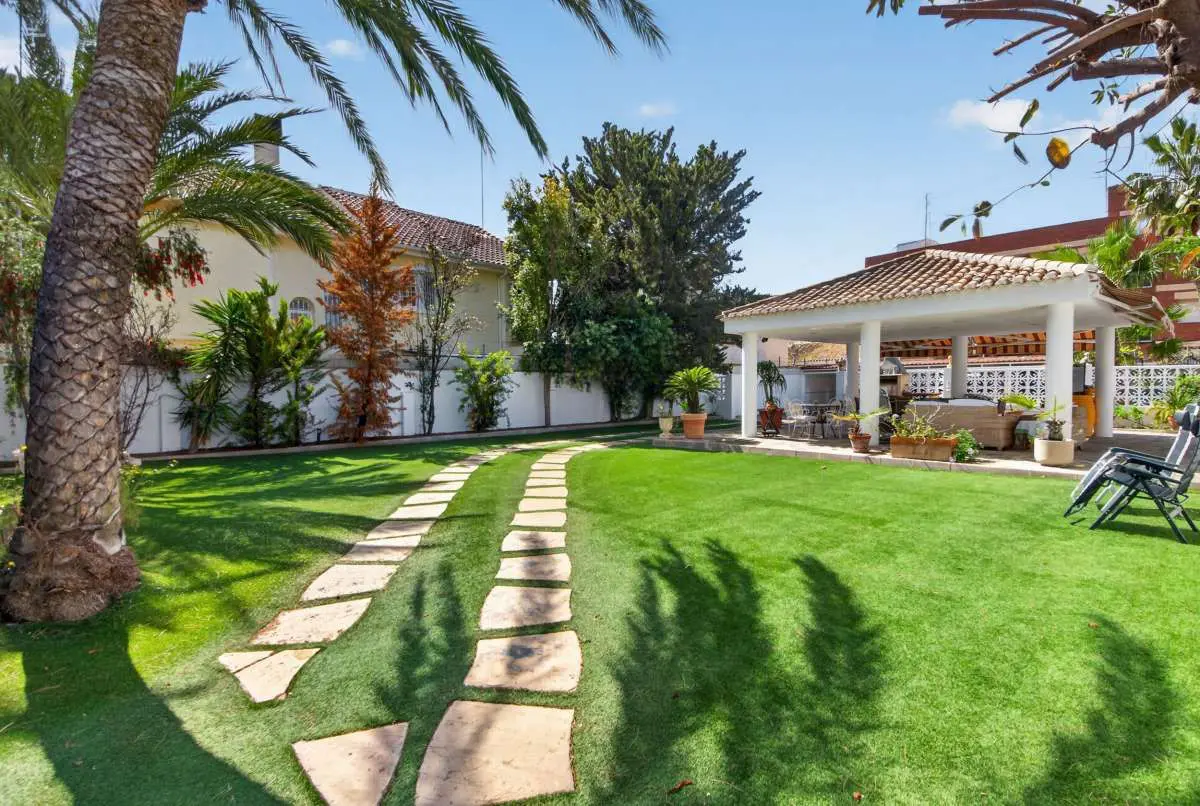 Villa Of 308 M² In San Pedro Del Pinatar, Spain