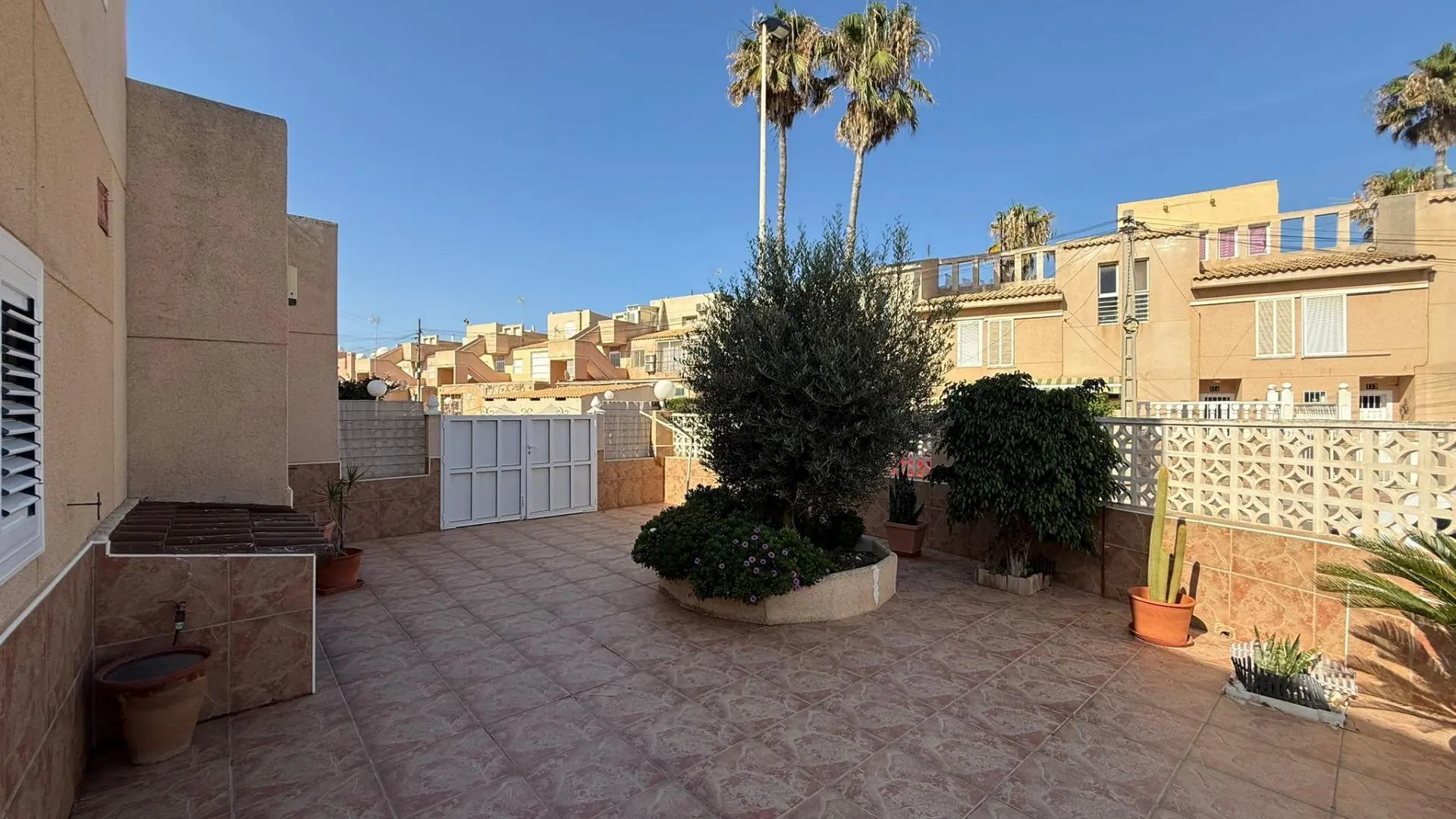 Duplex Of 267 M² With Mediterranean View In Torrevieja, Spain