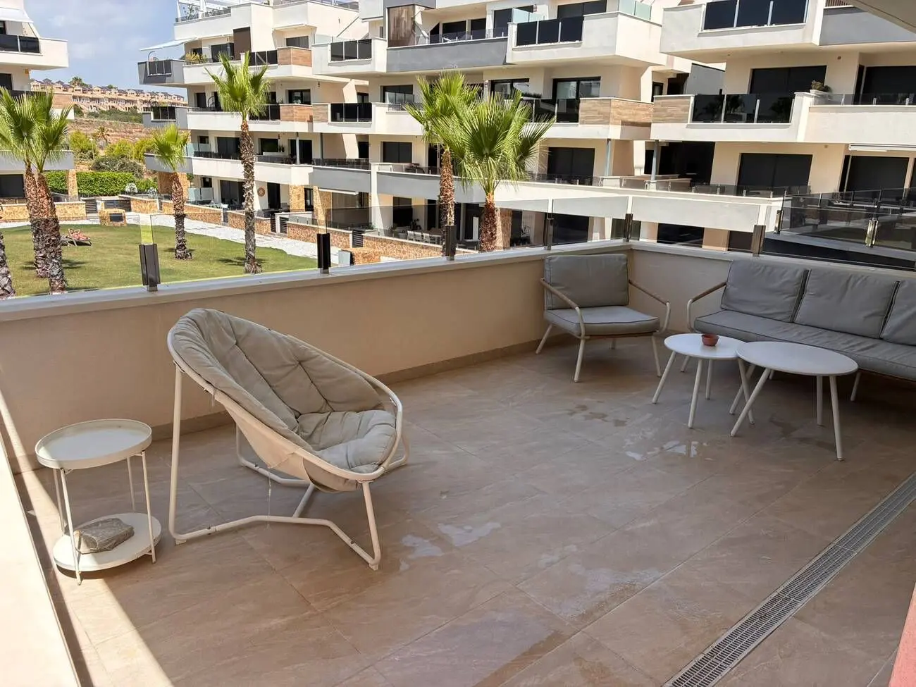 Apartment Of 100 M² With Balcony In Orihuela Costa