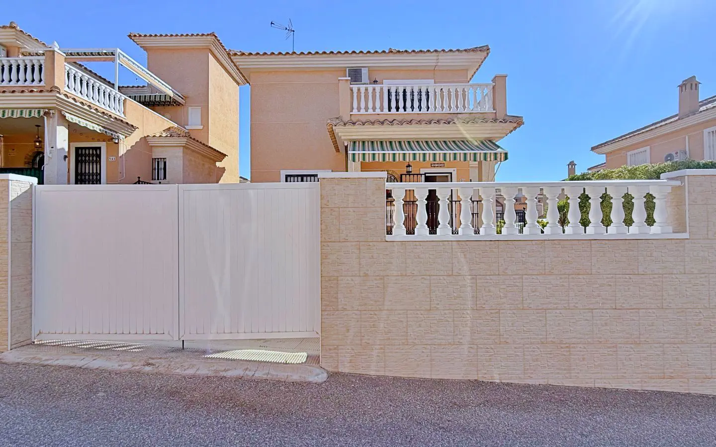 Villa Of 198 M² In Orihuela, Spain