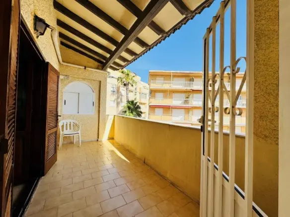 3-bedroom Duplex In Torrevieja, Spain (95 M²)
