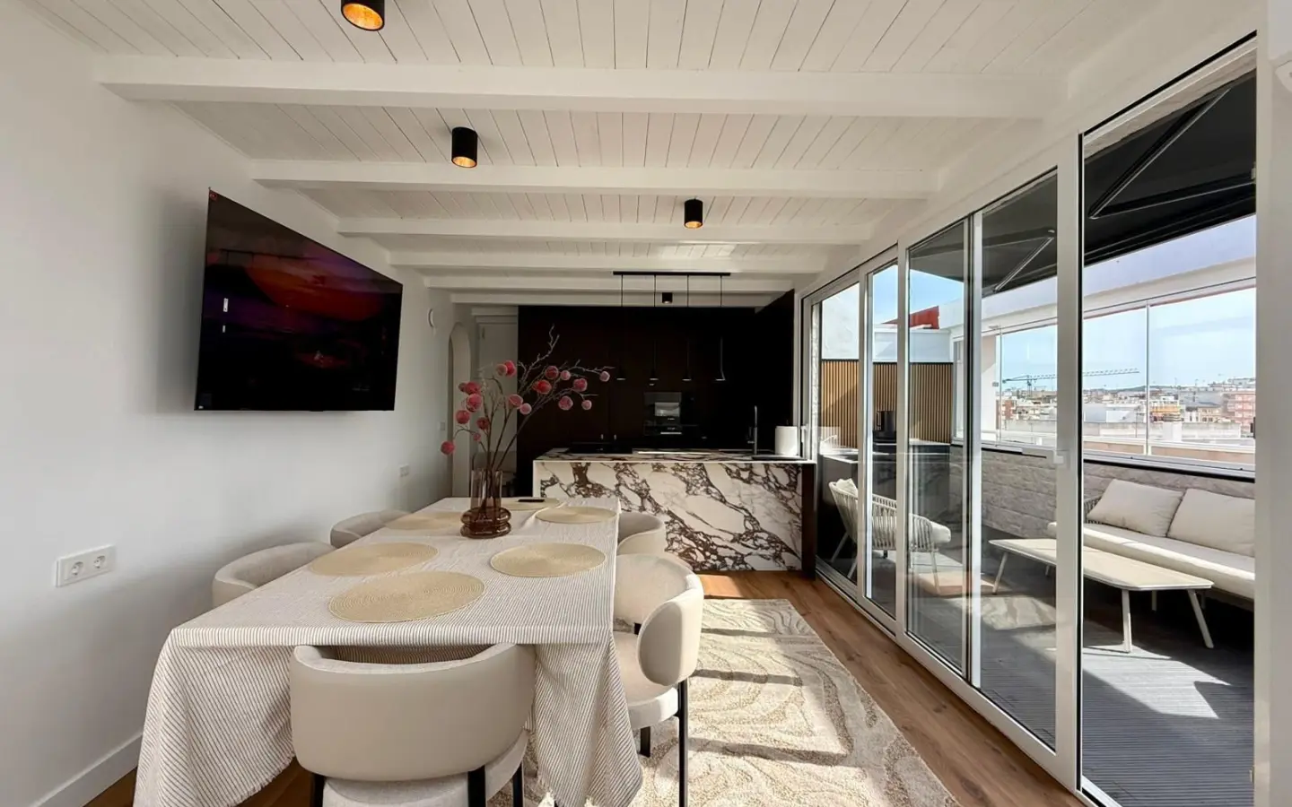 Apartment Of 150 M² In Guardamar Del Segura