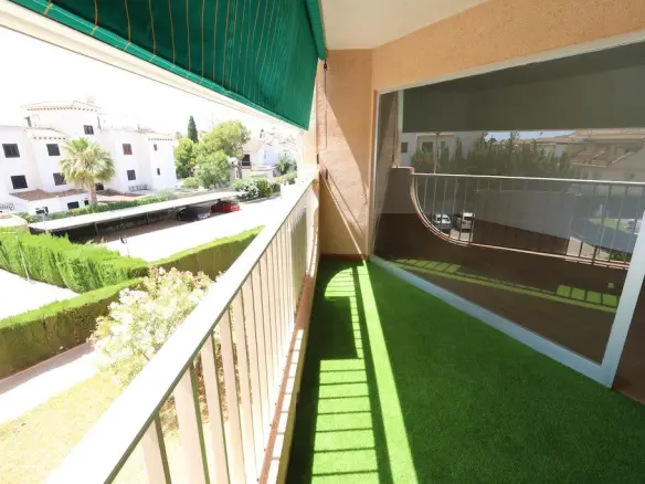 Apartment Of 100 M² In Orihuela Costa, Spain