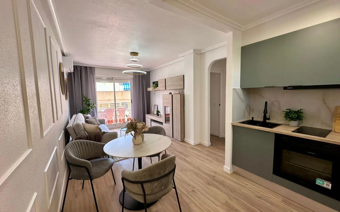 Apartment Of 55 M² In Torrevieja, Spain