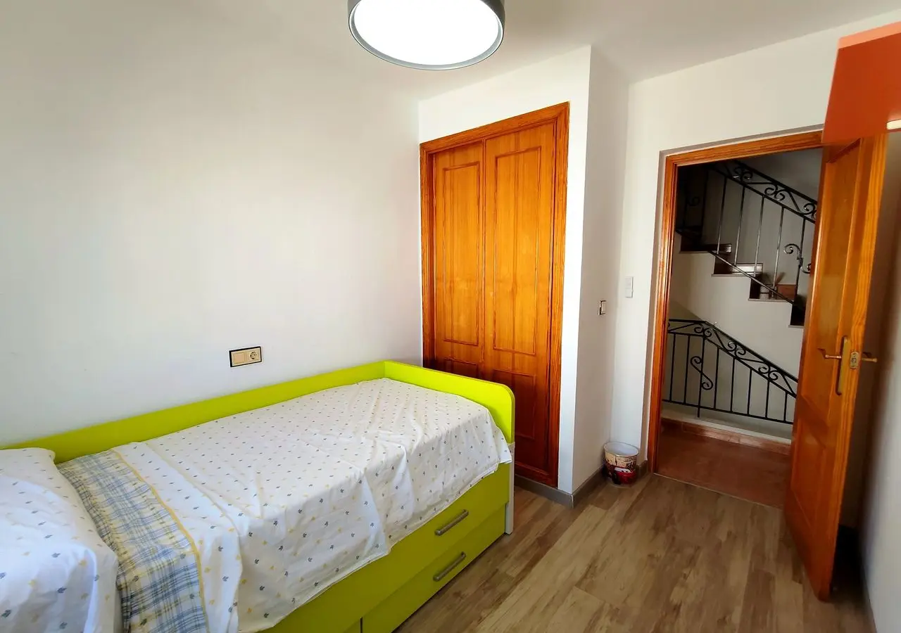 House Of 88 M² With Sea Views In Torrevieja, Spain