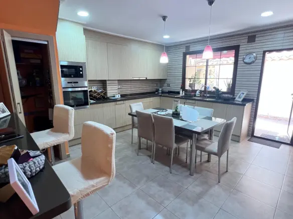 House Of 130 M² In Torrevieja, Spain