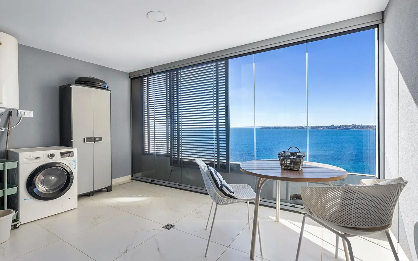 Apartment Of 122 M² In Torrevieja, Spain