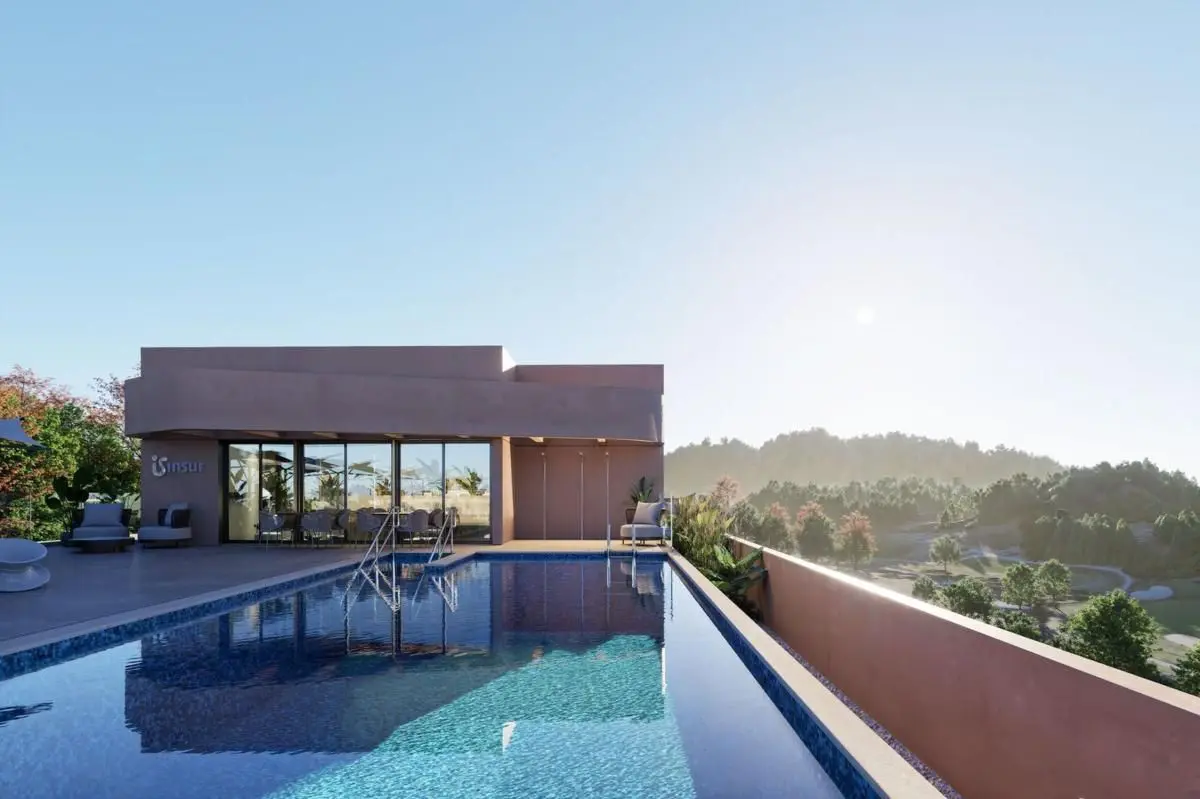 Apartment Of 72 M² With Sea Views In Estepona