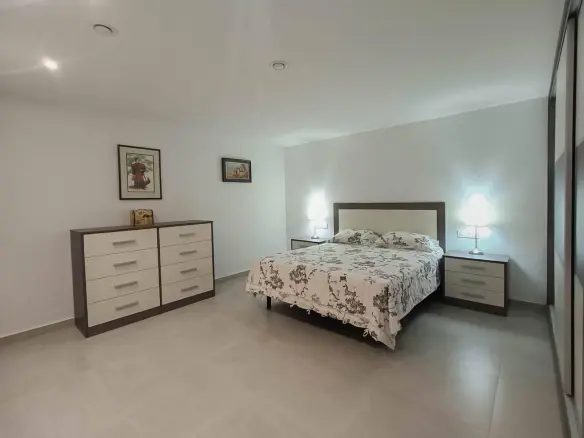 5-bedroom Villa In Rojales, Spain (214 M²)