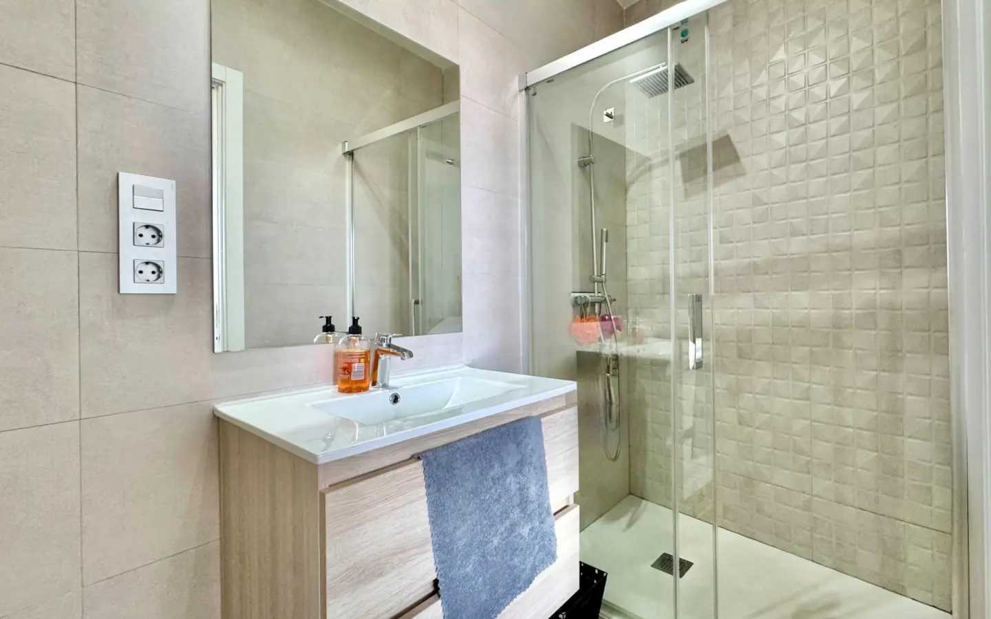 Apartment Of 75 M² In Santiago De La Ribera, Spain