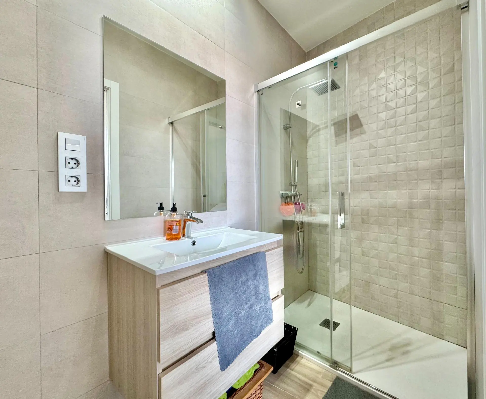 Apartment Of 75 M² In Santiago De La Ribera, Spain