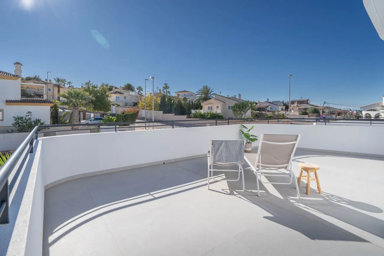 Villa 203 M² In Rojales, Spain – Mediter Real Estate
