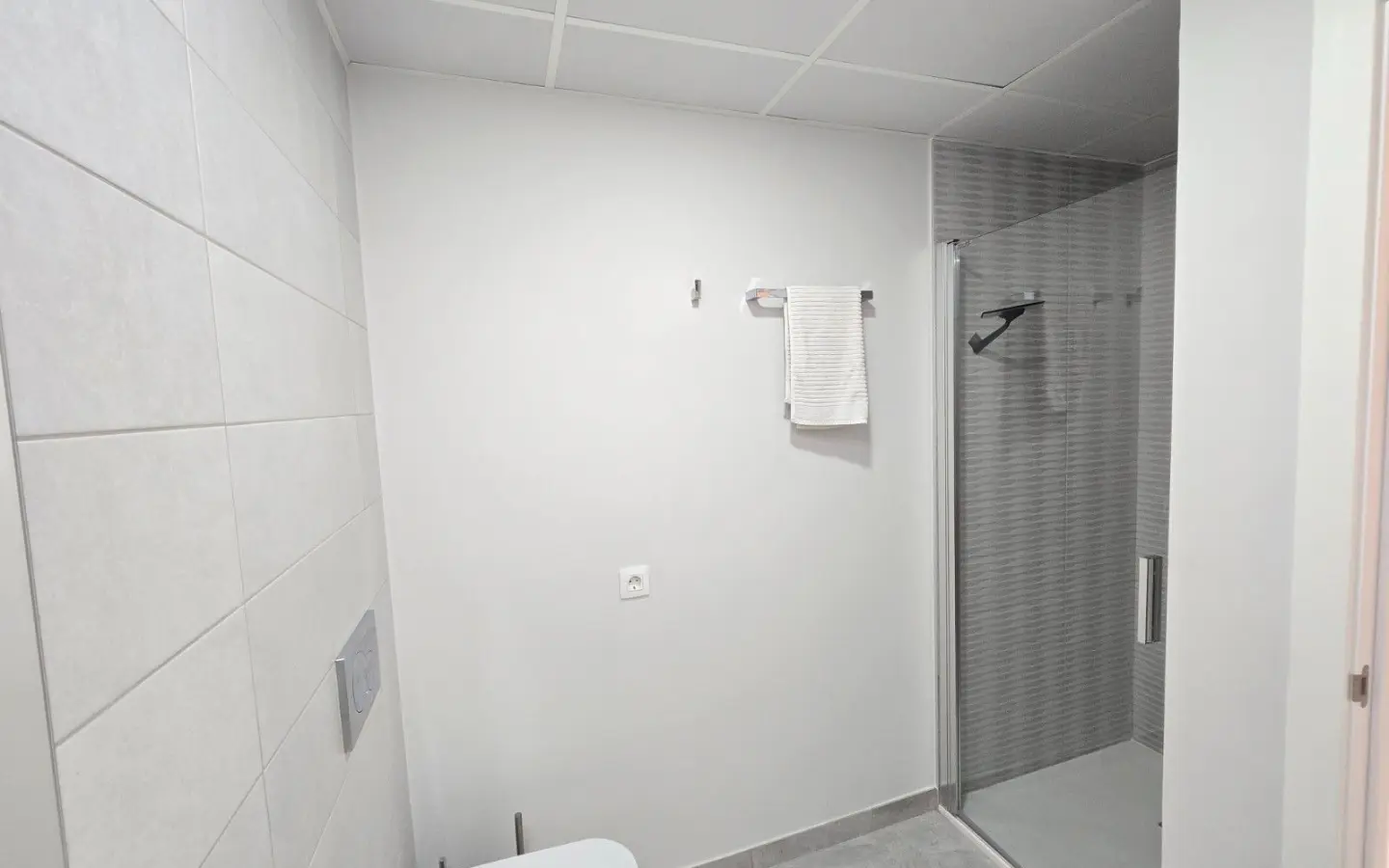 Apartment Of 68 M² With Balcony In Orihuela Costa, Spain