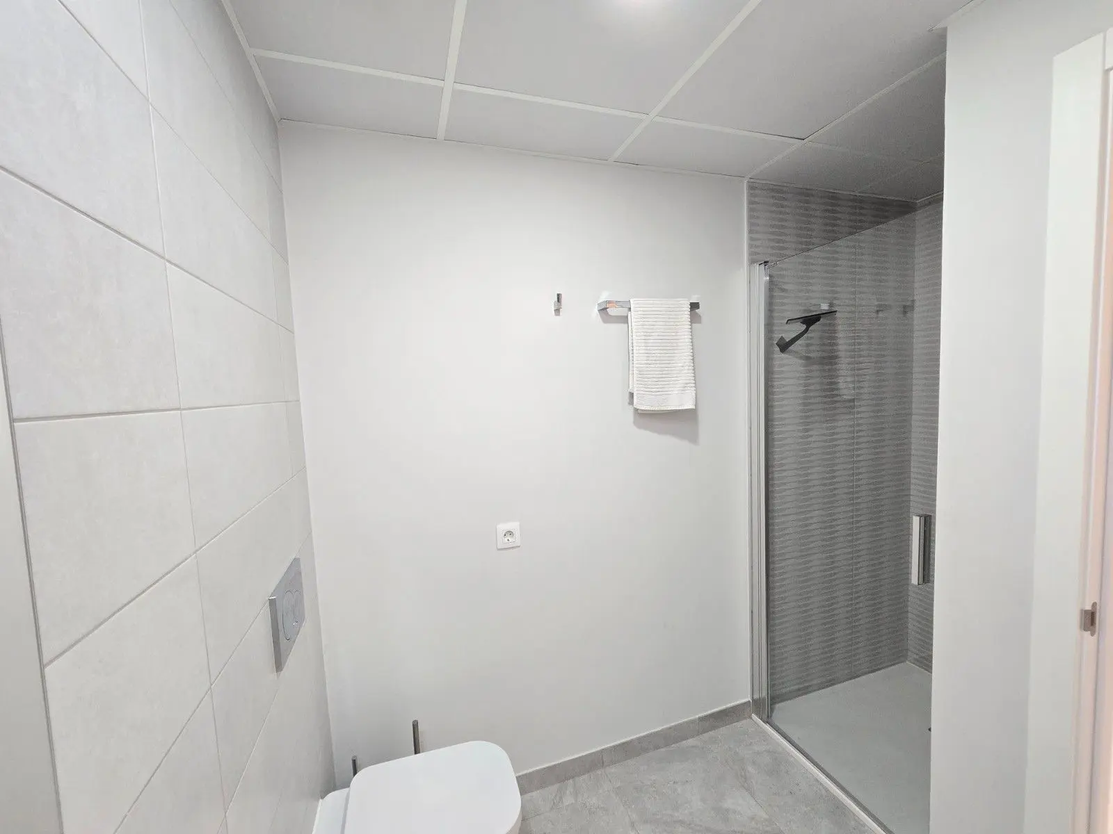 Apartment Of 68 M² With Balcony In Orihuela Costa, Spain