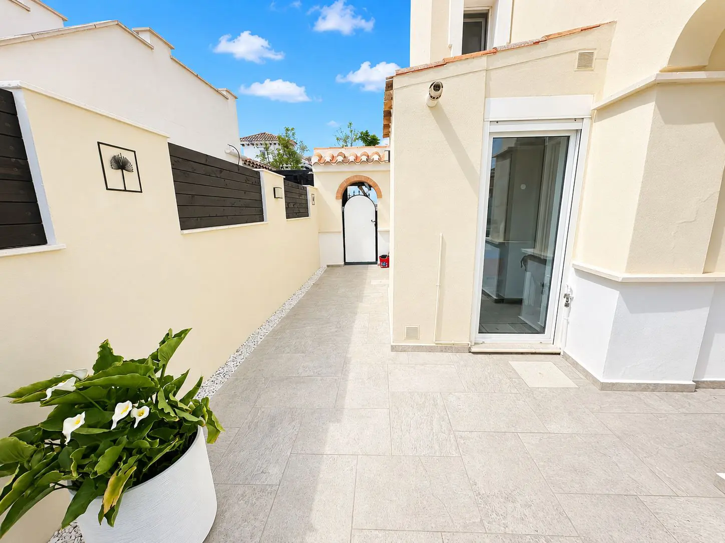 Villa Of 0 M² With Mediter Real Estate In Torre Pacheco, Spain