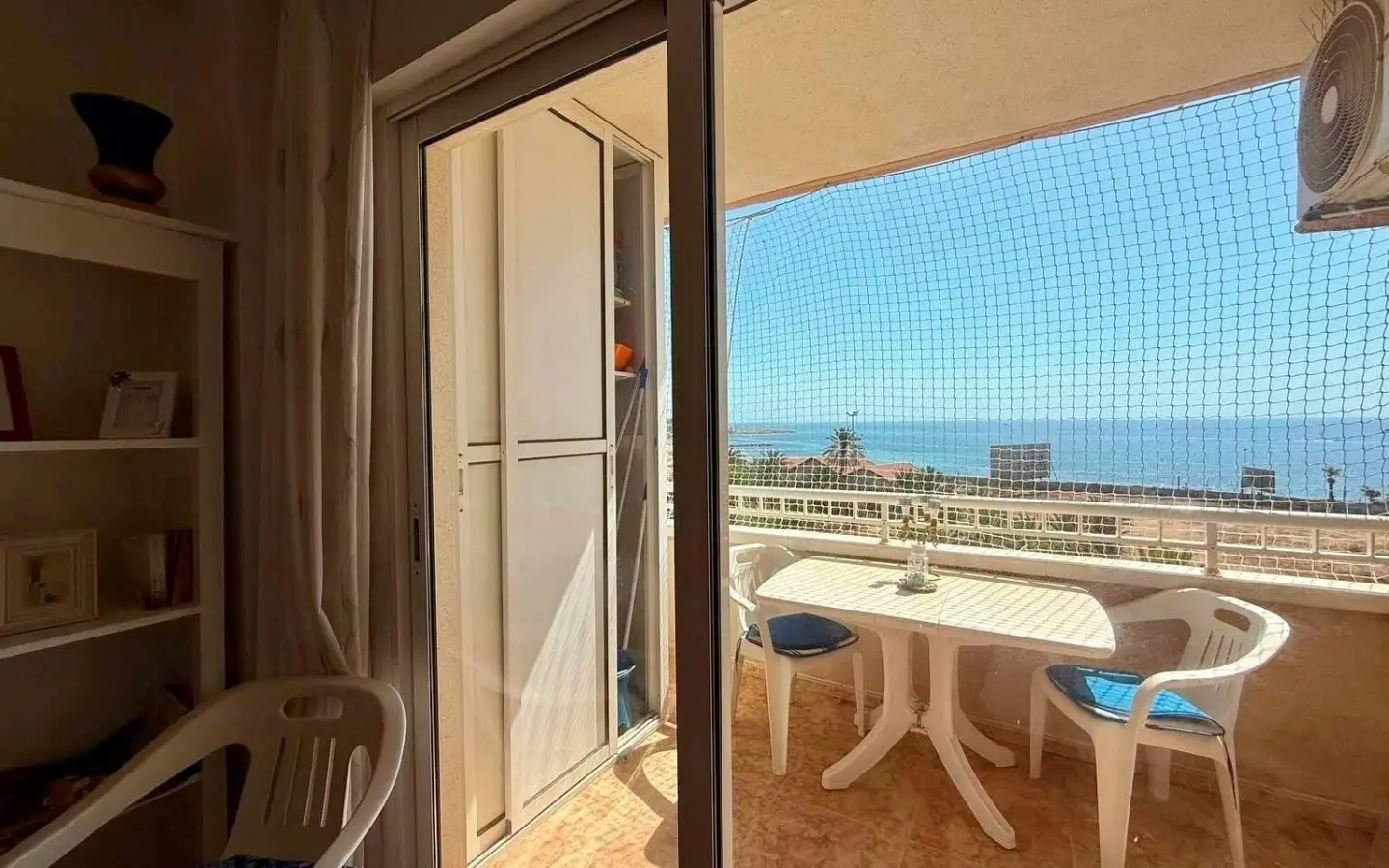 Apartment Of 64 M² In Torrevieja, Spain