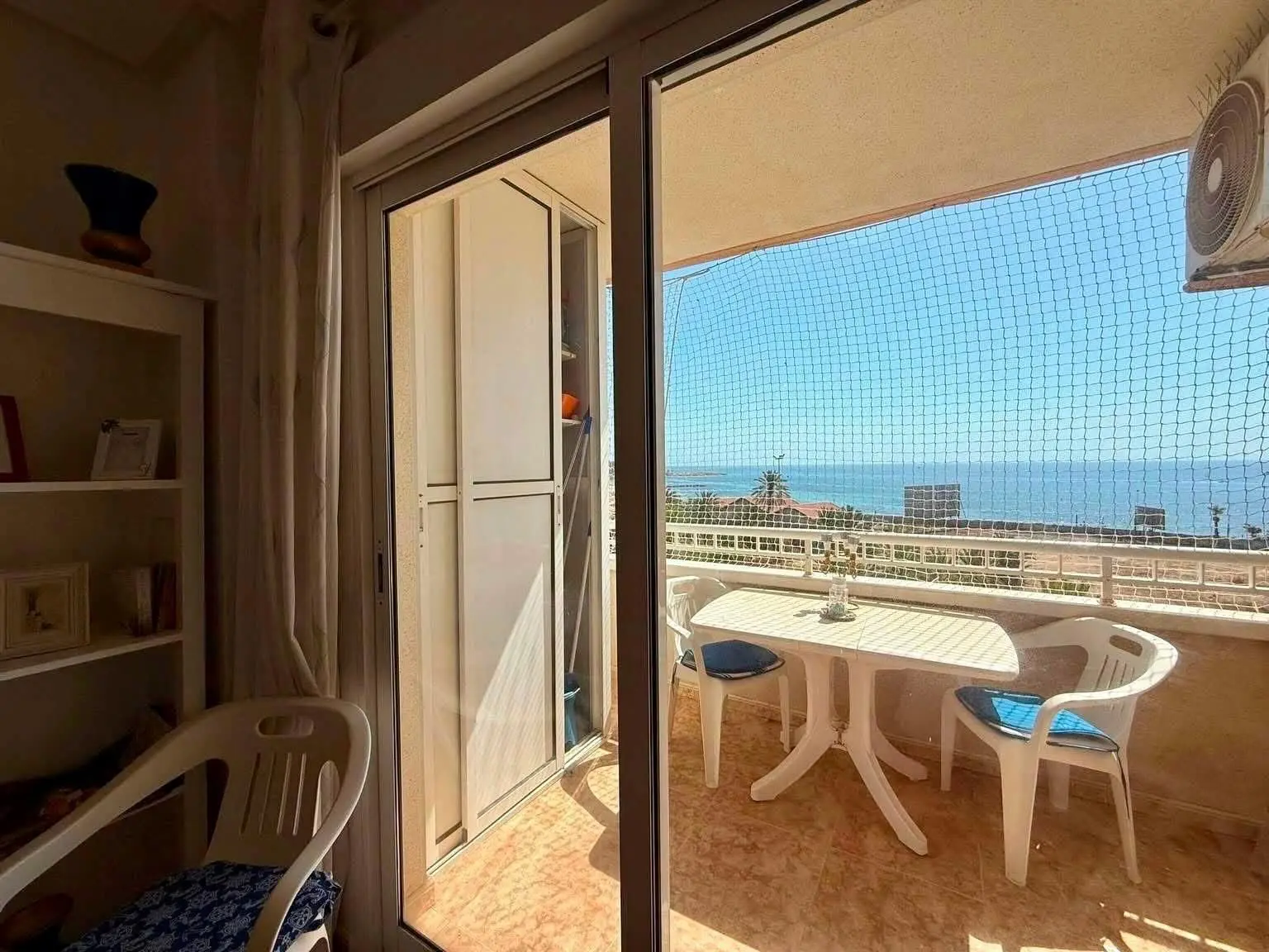 Apartment Of 64 M² In Torrevieja, Spain