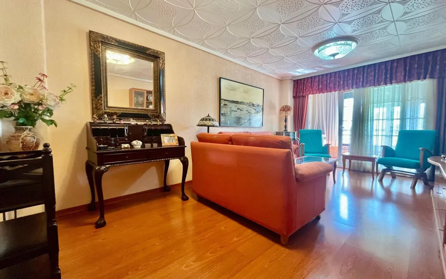 Apartment Of 97 M² In Torrevieja, Spain