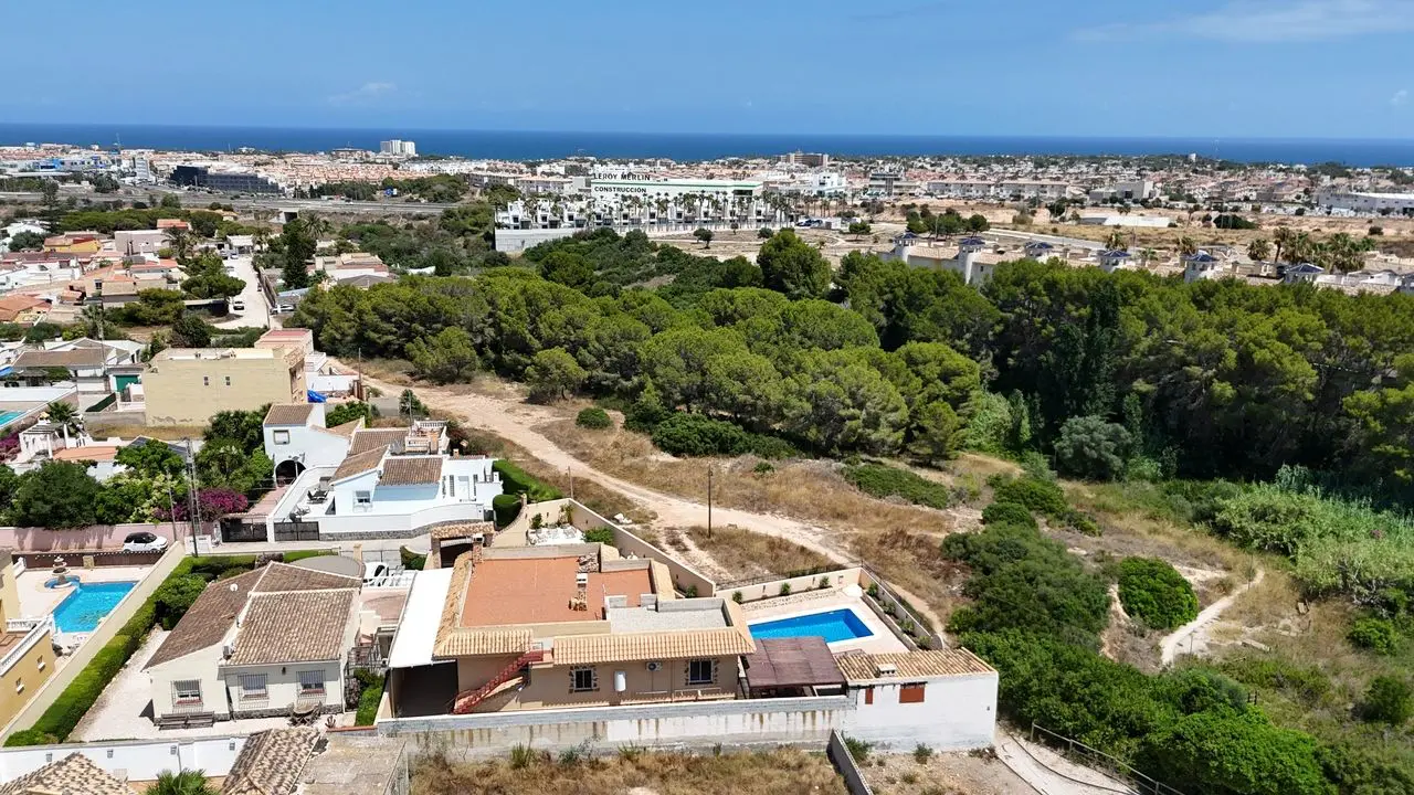 Villa Of 238 M² In Orihuela Costa, Spain