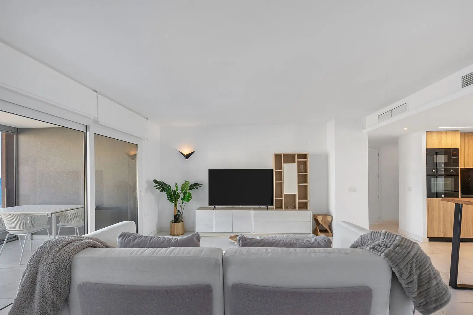 Apartment Of 122 M² In Torrevieja, Spain