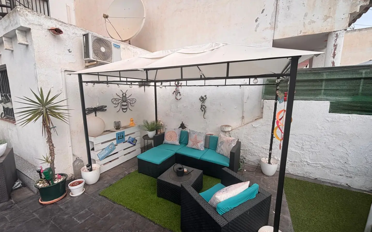 Apartment Of 65 M² In Torrevieja, Spain
