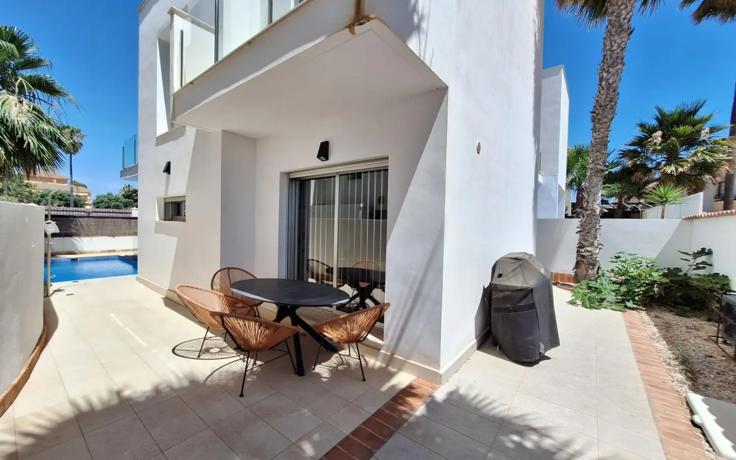 Villa Of 0 M² With Mediter Real Estate In Torrevieja, Spain