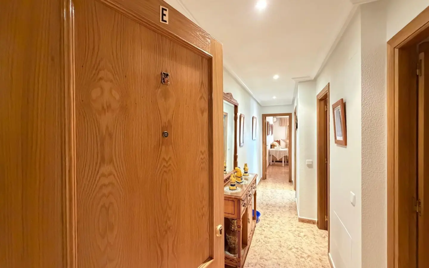 Apartment Of 79 M² In Torrevieja, Spain