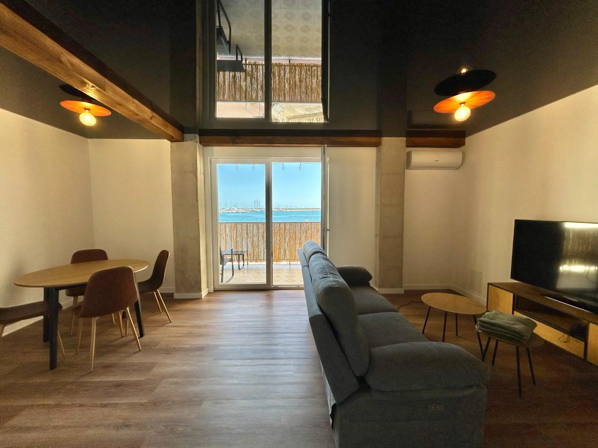 Apartment Of 77 M² With Mediter Real Estate In Torrevieja, Spain