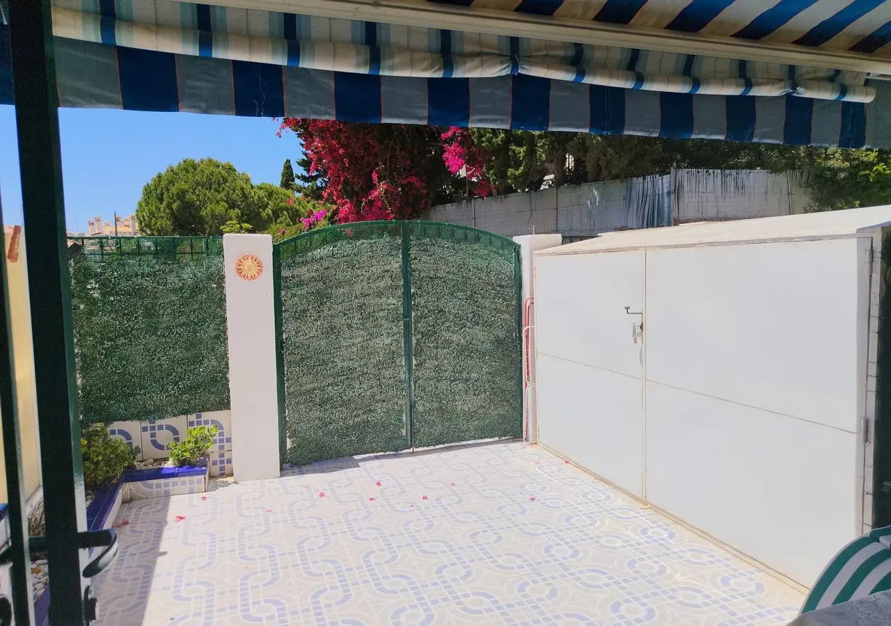 House Of 100 M² In Orihuela Costa, Spain